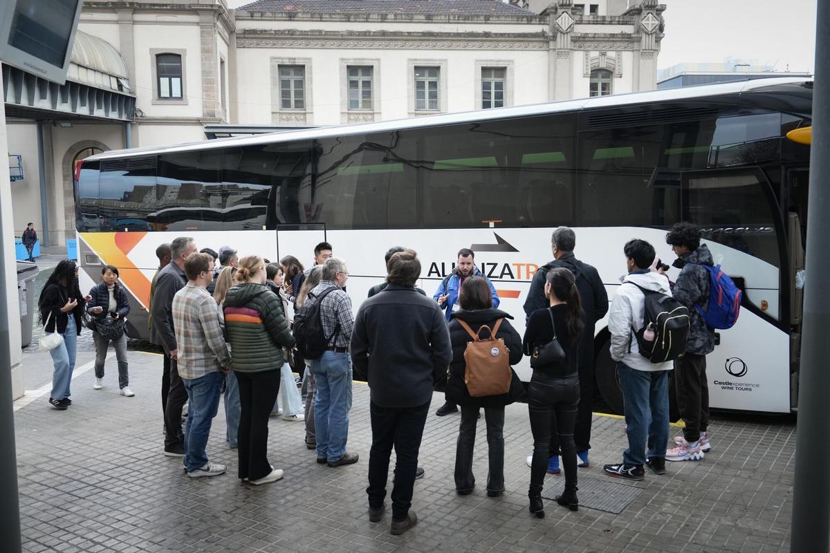 Les reunions van pujar un 1,2% i els participants van baixar un 6,9%