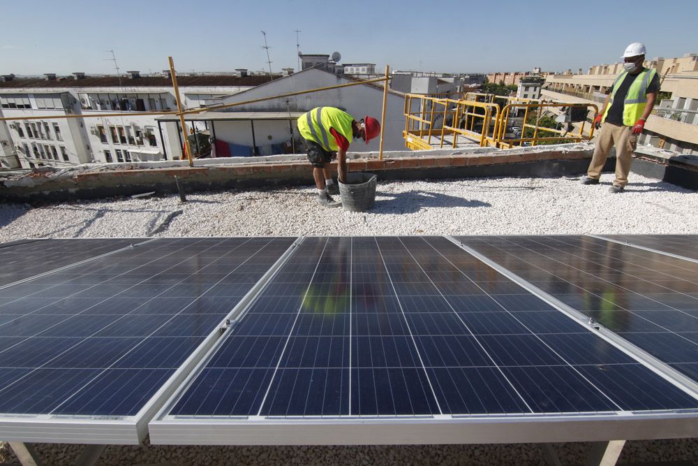 Paneles solares para viviendas de Moreras