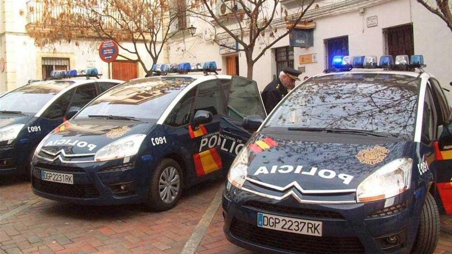 Detenido en Almendralejo un hombre que propuso fotografiar desnudos a menores