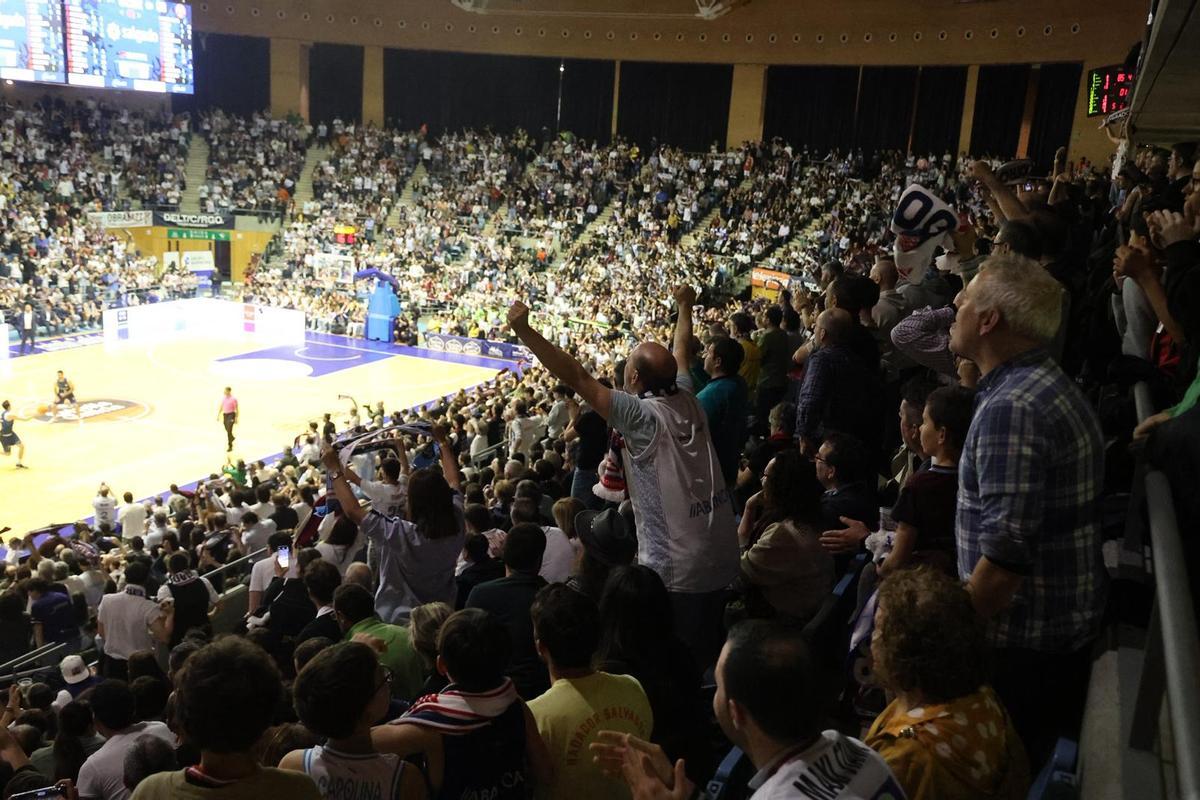 El Obradoiro asciende y convierte Sar en una fiesta de ACB