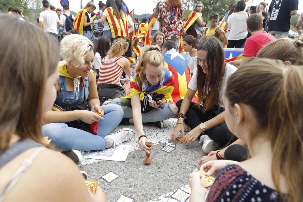 Manifestació d''estudiants de secundària a Girona