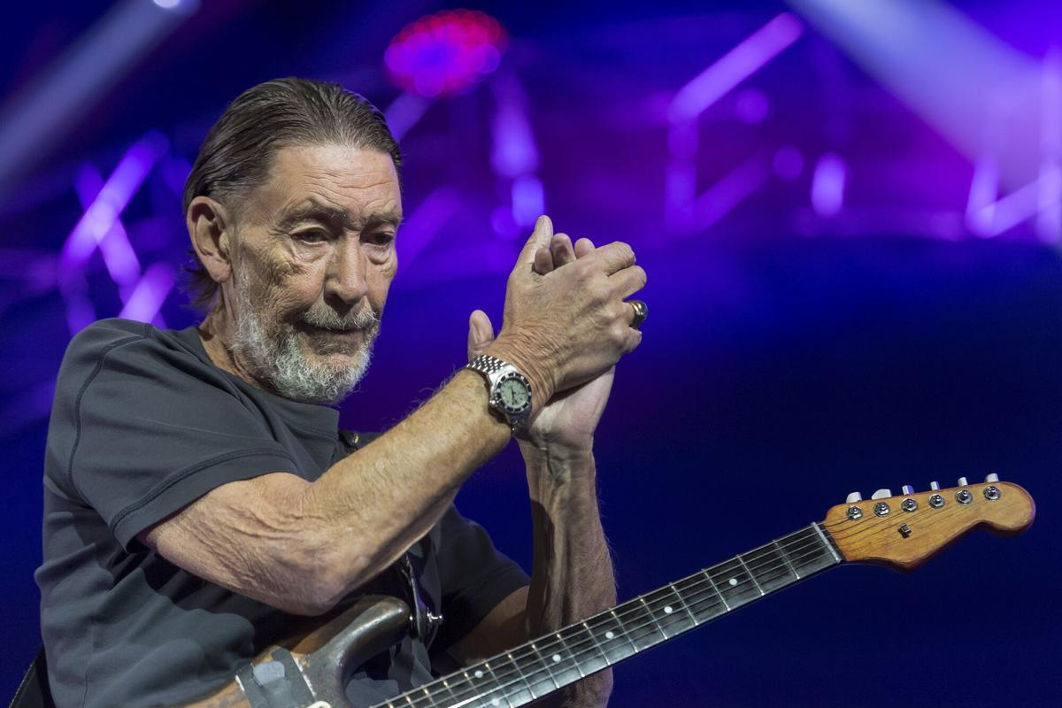 Chris Rea, en un concierto en Basilea en 2017