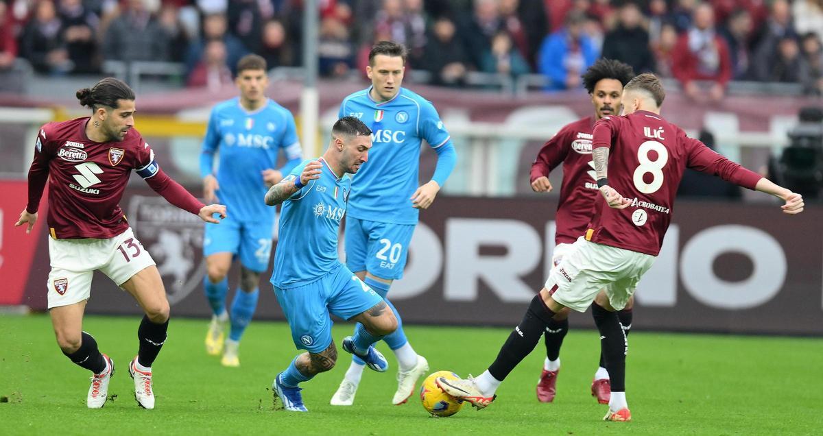 El Nápoli sufrió una dura derrota en Turín