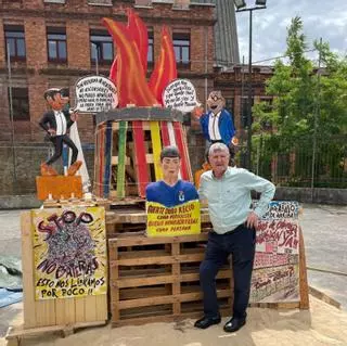 Las fallas de Valencia llegan a Langreo la noche de la hoguera de San Juan con una pieza con mucho mensaje