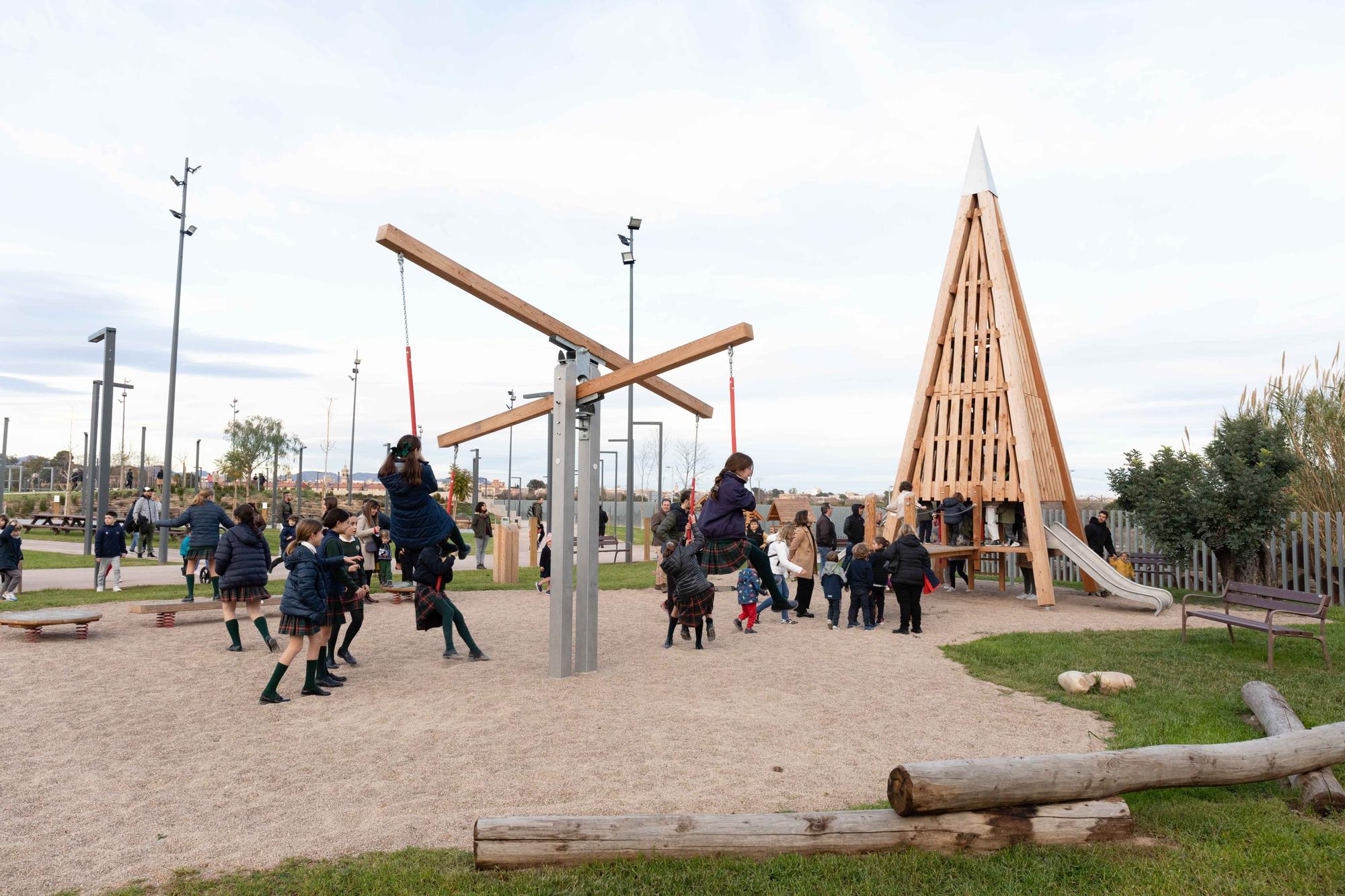 Inauguración del Parc del Poble a Ramón Fontestad en Rocafort