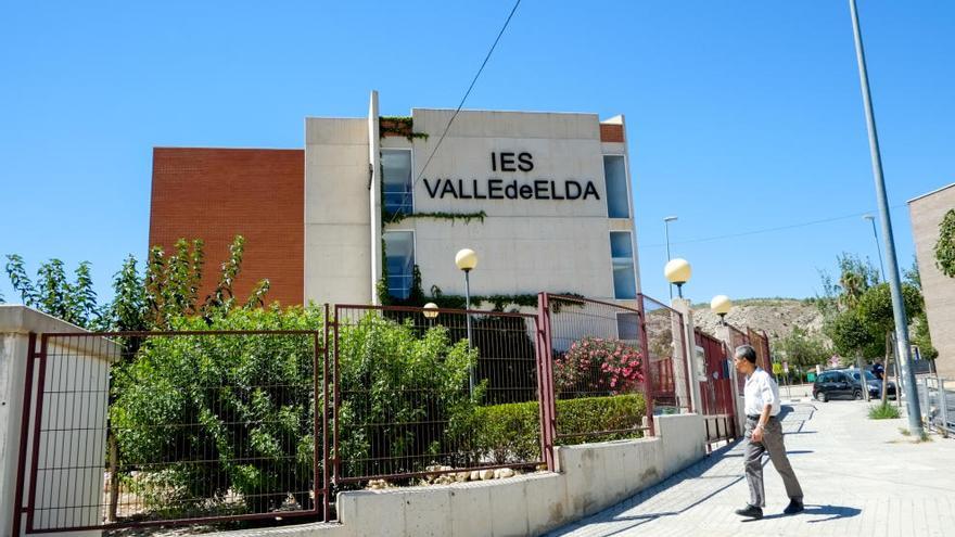 El IES Valle de Elda obtiene la Carta de movilidad de FP