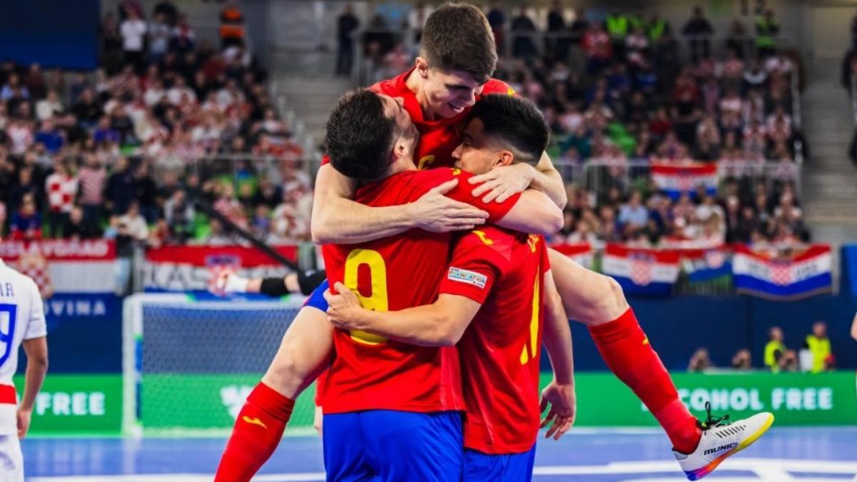 España quiere acabar con su gafe contra Portugal