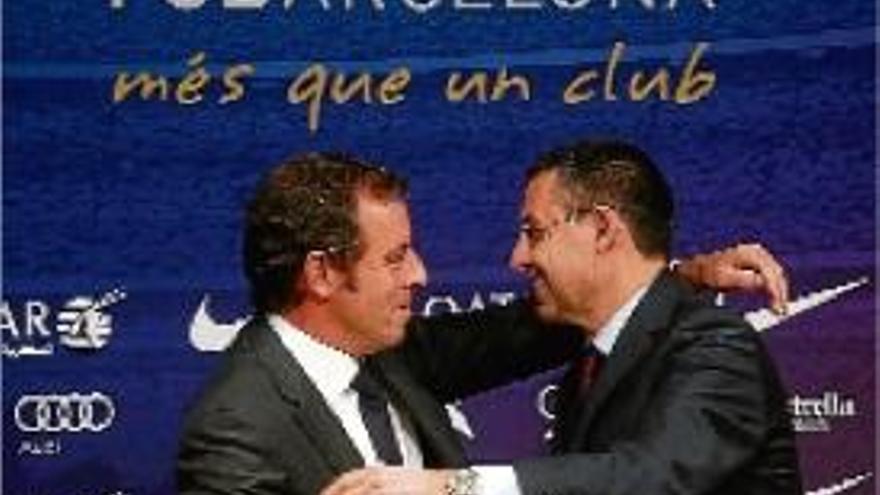 Sandro Rosell i Josep Maria Bartomeu el dia de la renúncia del primer