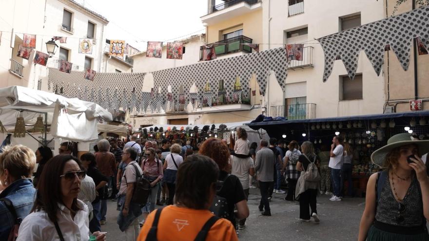 La Fira de Tots Sants 2025 de Cocentaina cierra con éxito de ventas y una afluencia de 486.616 visitantes