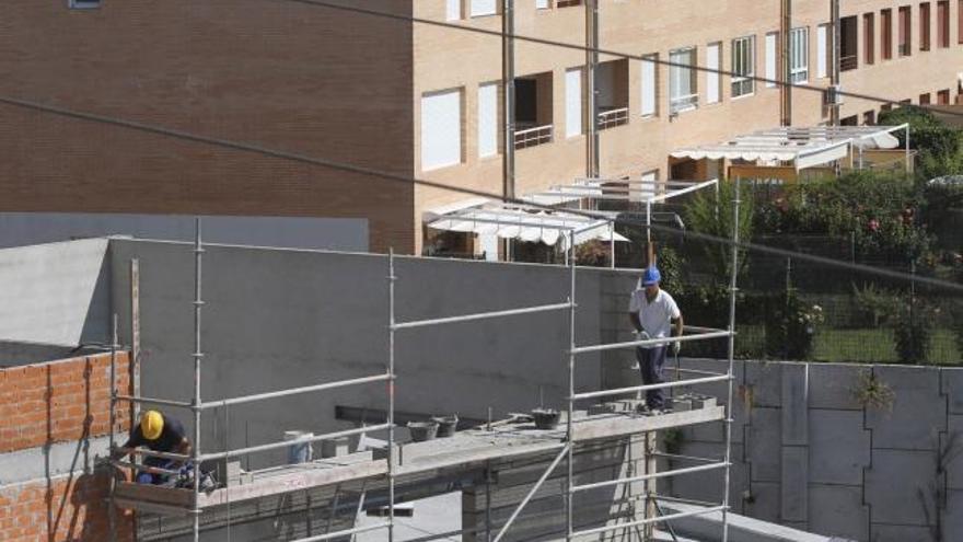 Obras de construcción del Hospital Provincial de Zamora, adjudicadas en 2010 y aún en ejecución.