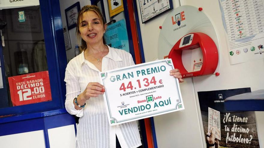La suerte de la Lotería vuelve a Mieres: dos boletos con premio de 44.000 euros cada uno