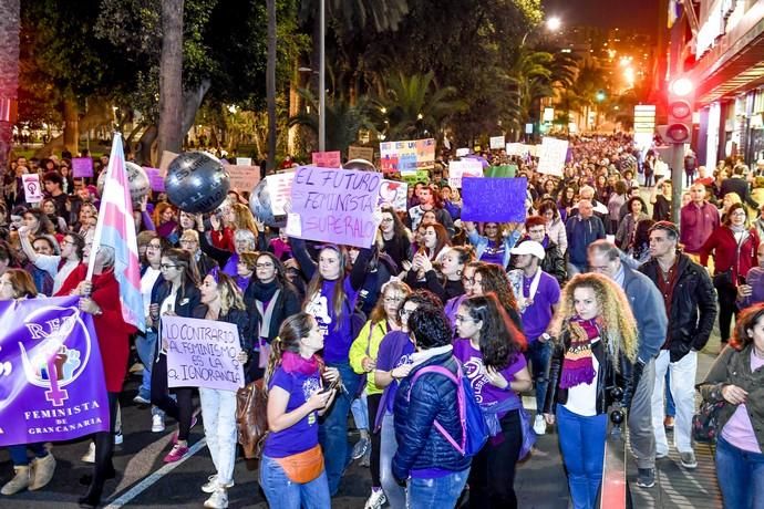 GENTE Y CULTURA 07-03-19  LAS PALMAS DE GRAN CANARIA. 8M Día Internacional de la Mujer. Manifestación por el 8M Día Internacional de la Mujer. FOTOS: JUAN CASTRO