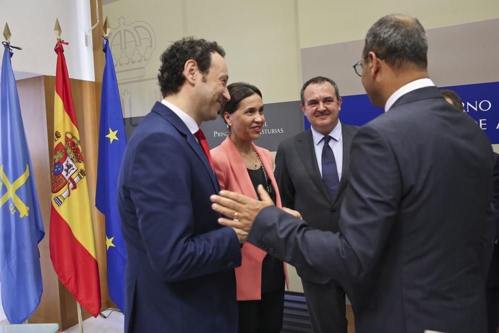 Toma de posesión de Fernando Lastra como Consejero de Infraestructuras