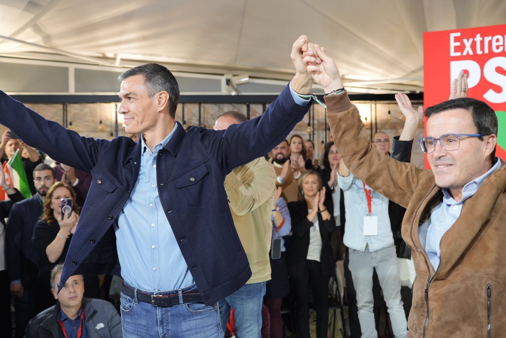 Fotogalería | Pedro Sánchez conquista Mérida