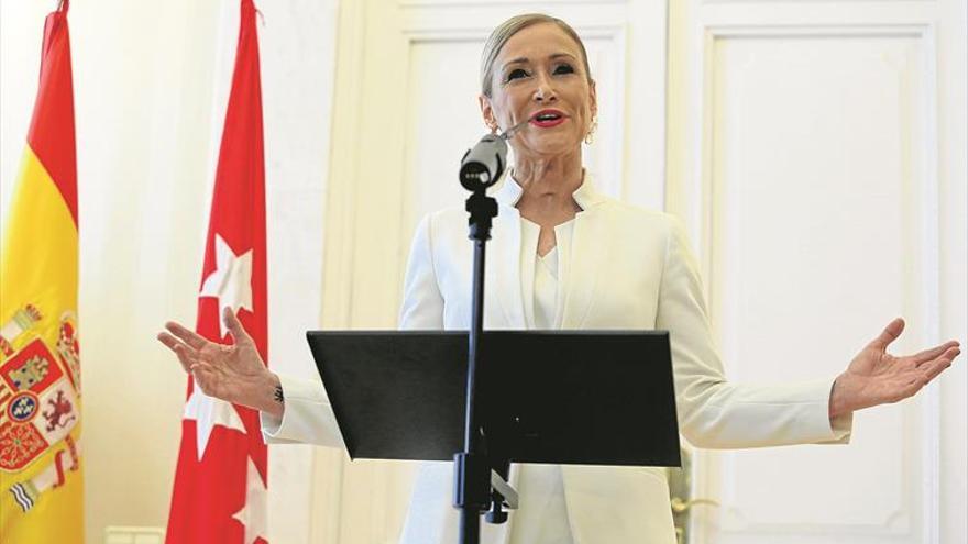 Cifuentes, noqueada