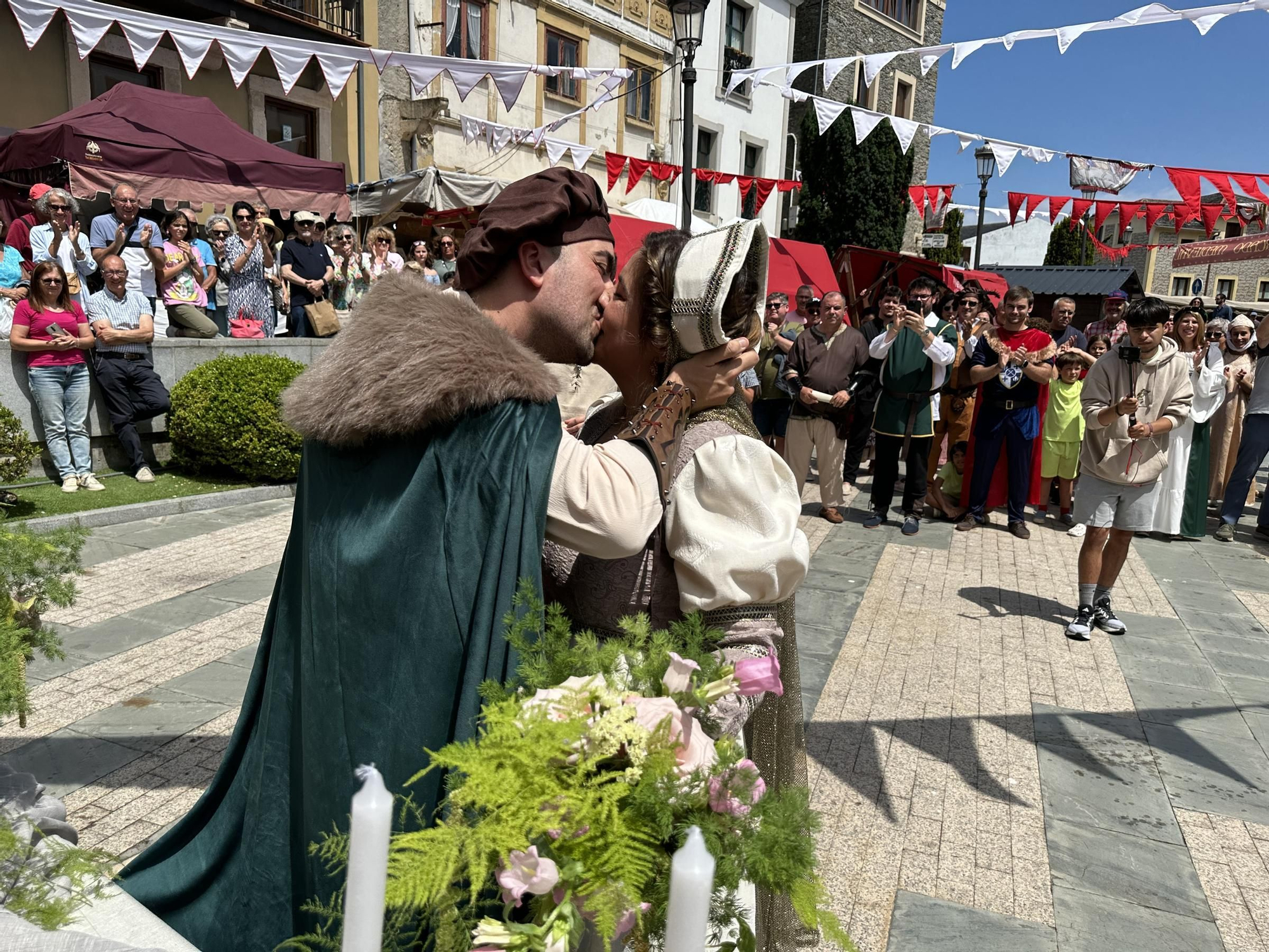 Boda "a lo Rodrigo Díaz de Vivar" en Navia