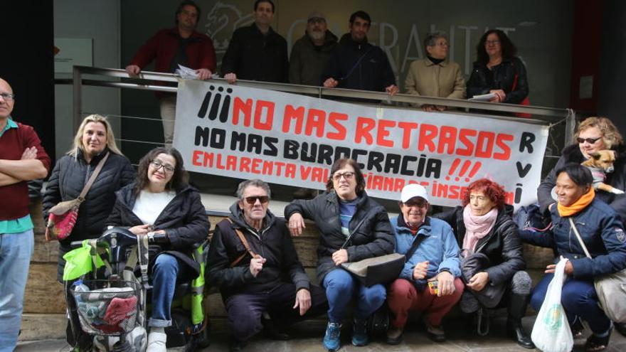 Protesta por los retrasos de las ayudas