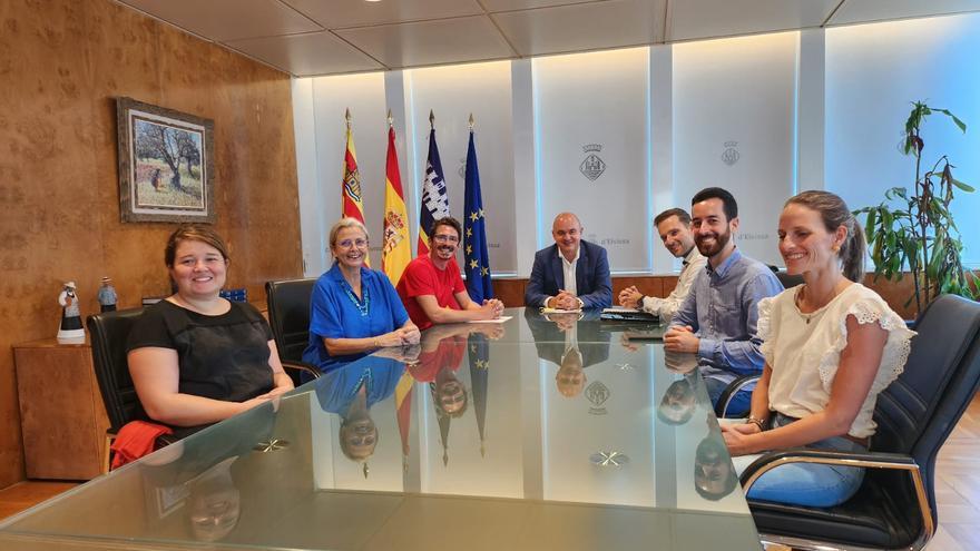 Los consells de Ibiza y Formentera recurrirán en el Supremo la reforma de la Ley de Costas