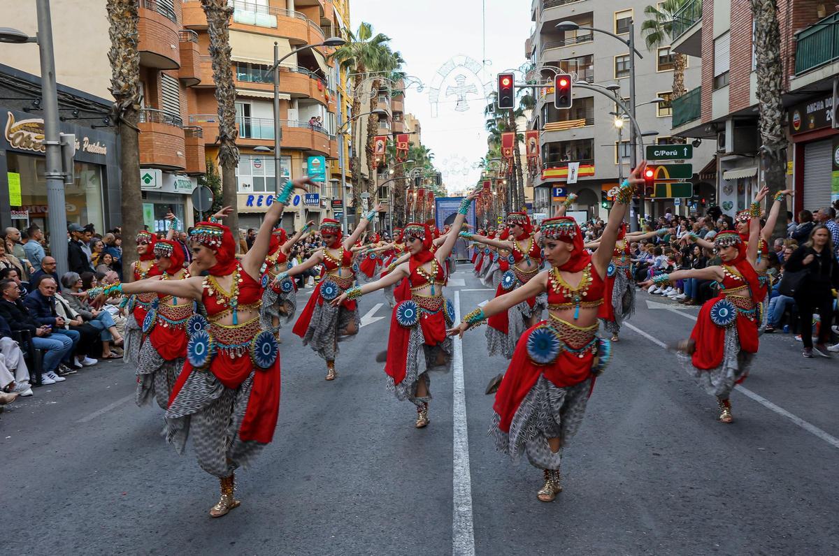 Entrada del bando Moro por las fiestas de San Vicente del Raspeig