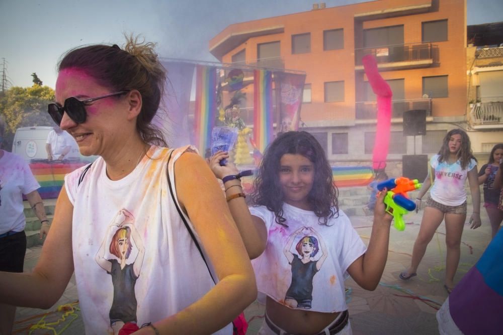 Primera edició de la Rainbow party LGTBI a Sant Vicenç de Castellet