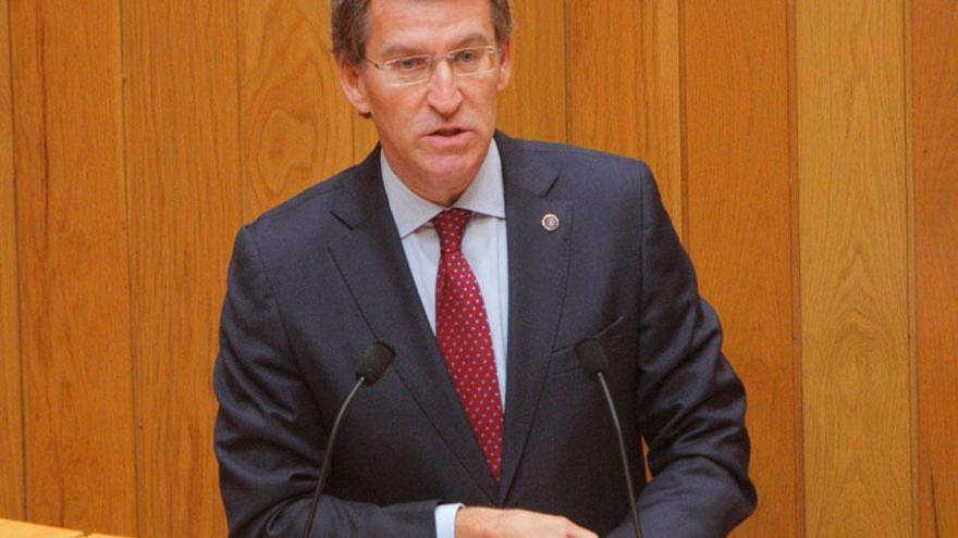 El presidente de la Xunta, Alberto Núñez Feijóo, durante su comparecencia en el Parlamento.