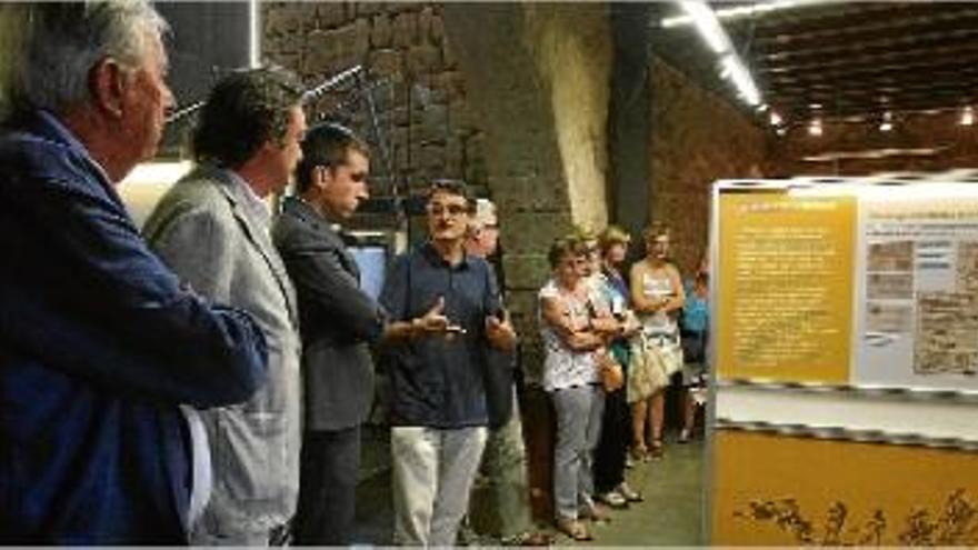 Cardona obre avui una exposició documental per explicar els fets del 1714