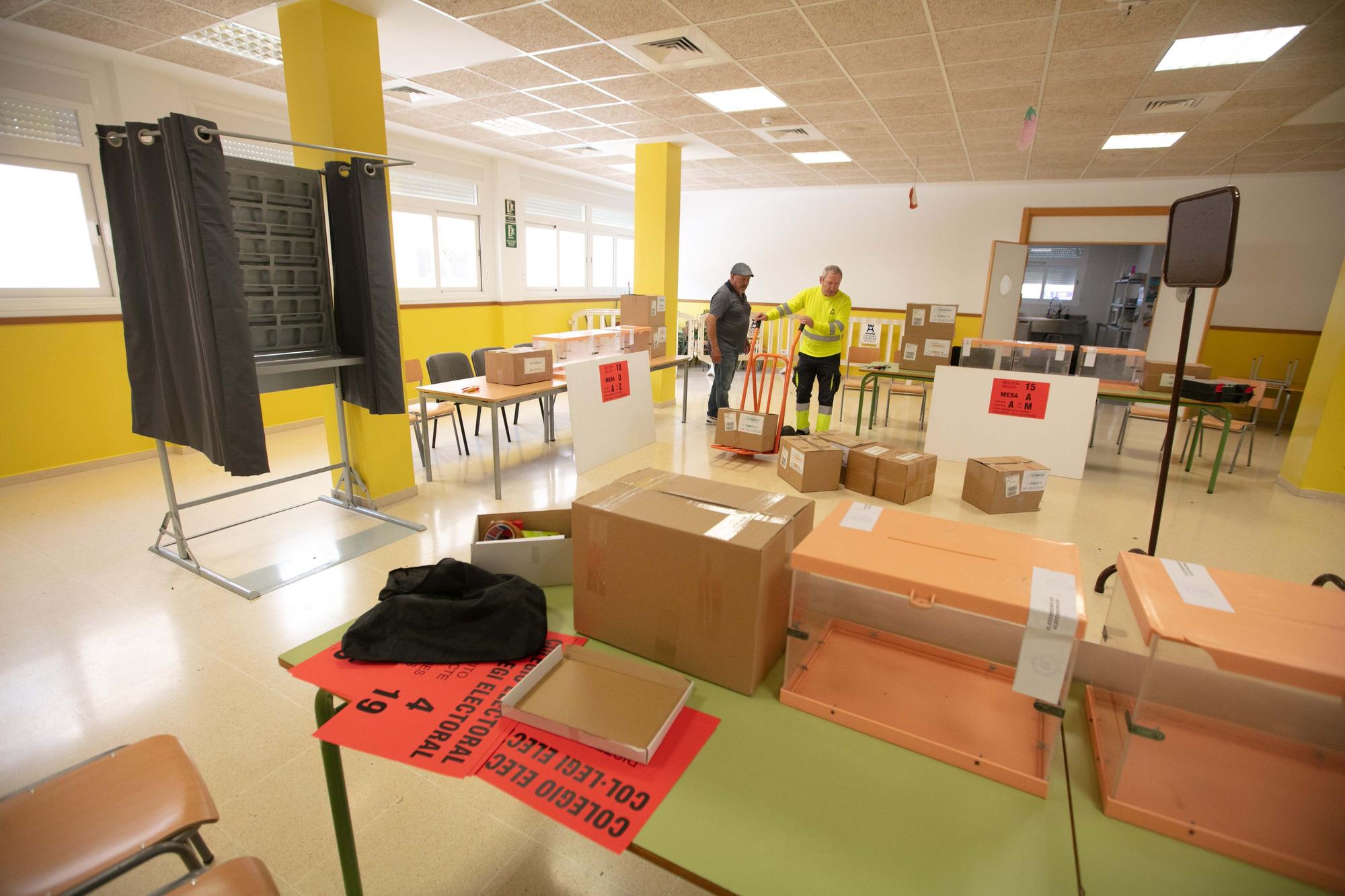 Galería de imágenes de los preparativos para las elecciones del 28M