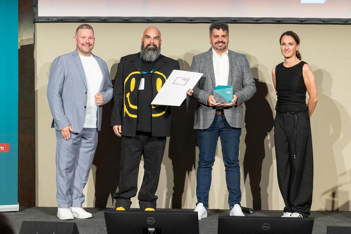 LA PROVINCIA/Diario de Las Palmas recoge el premio al diario local europeo con mejor diseño del año LA PROVINCIA/Diario de Las Palmas recoge el premio al diario local europeo con mejor diseño del año