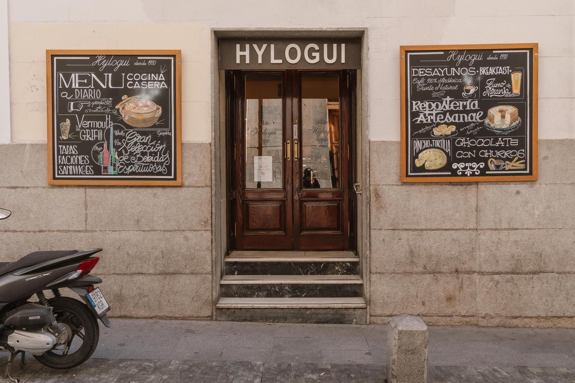 El restaurante Hylogui, en la calle Ventura de la Vega, sigue funcionando hoy en día.
