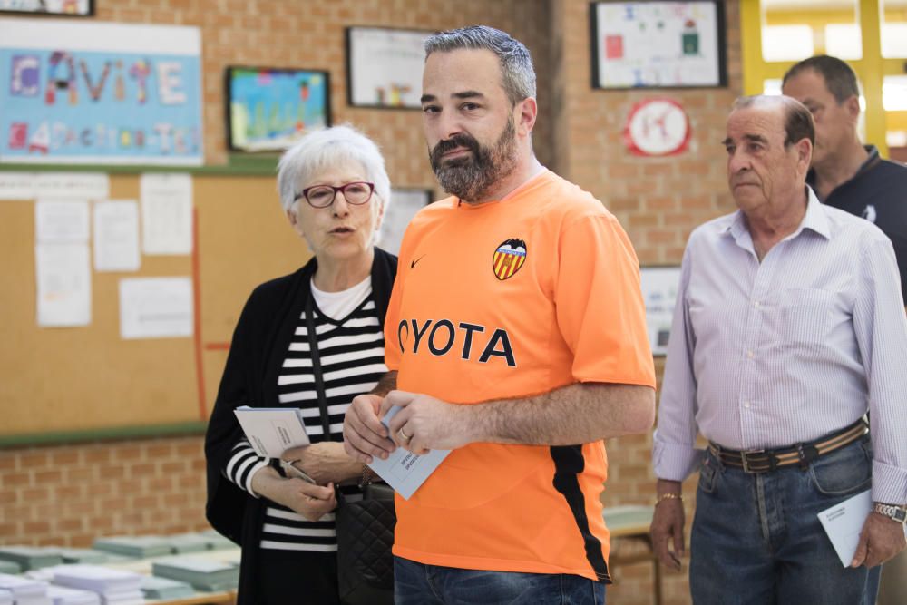 Elecciones municipales en Valencia 2019: Los valencianos acuden a las urnas