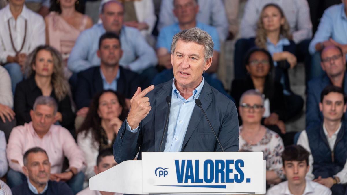 Feijóo se compromete a hacer "una limpieza total, con honestidad y urgencia"