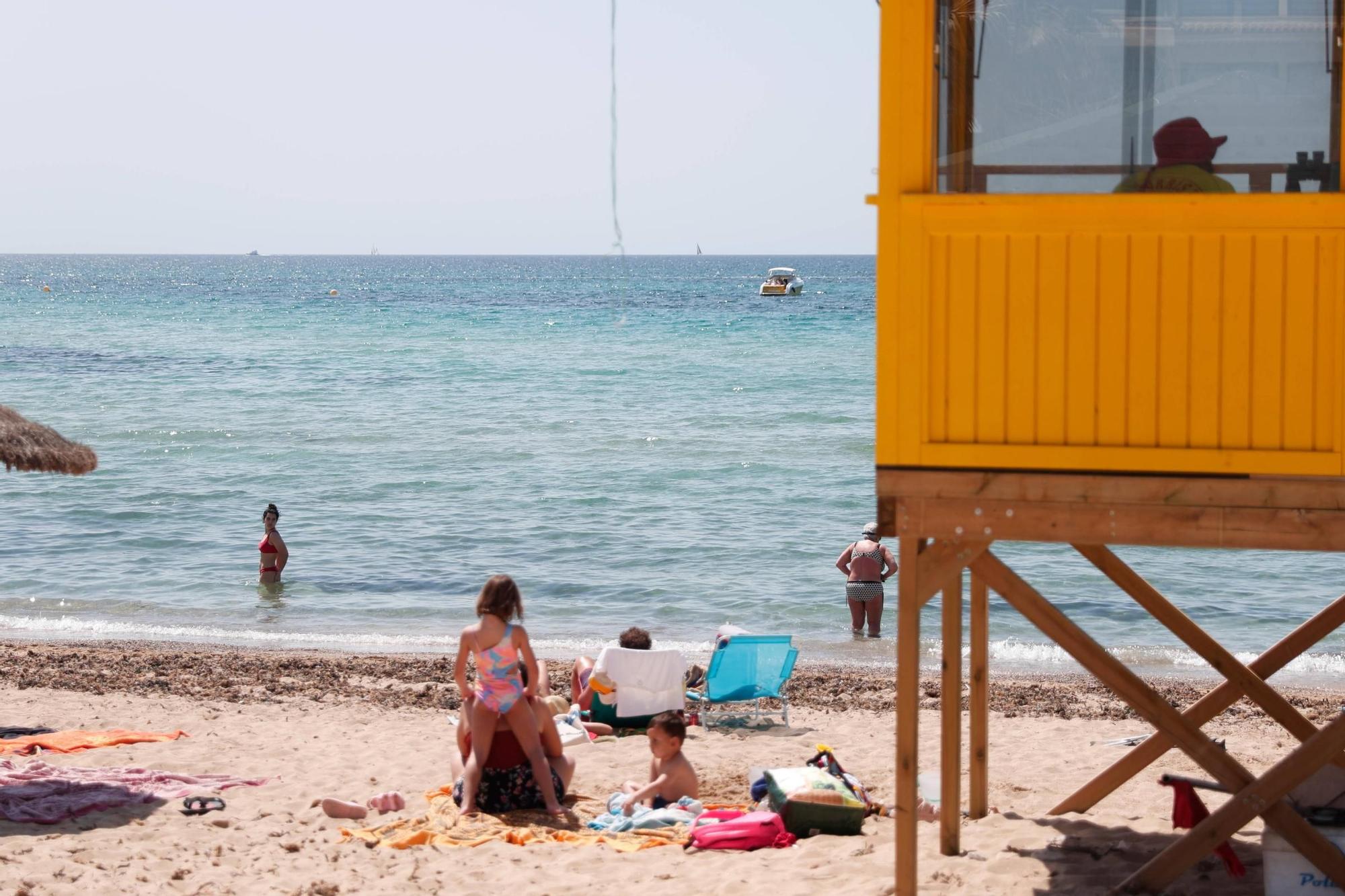 Fiebre playera en Mallorca: Matraen a muchos bañistas a las costasáximas de 30 grados