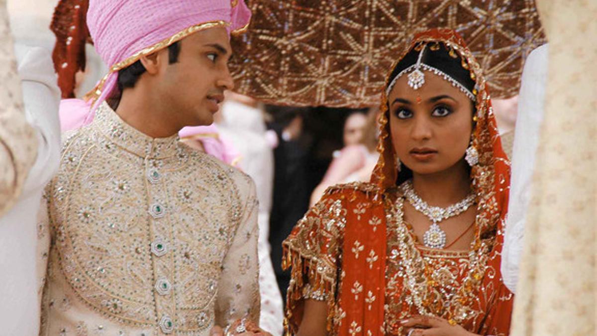 Vanisha, la hija de Lakshmi Mittal, el día de su lujosa boda francesa con el empresario Amit Bhaia, en el 2004.