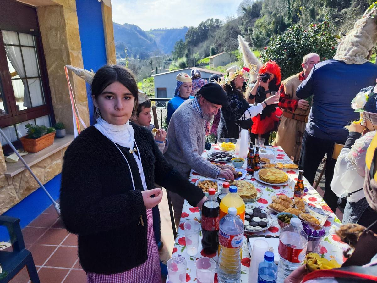 Los "mazcaraos" de Rozaes celebran el domingo'l gordu