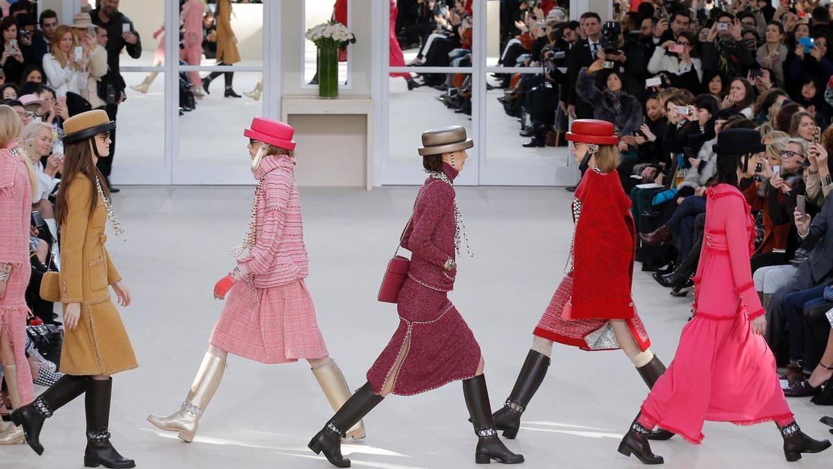 Chanel alta costura al detalle, desfile