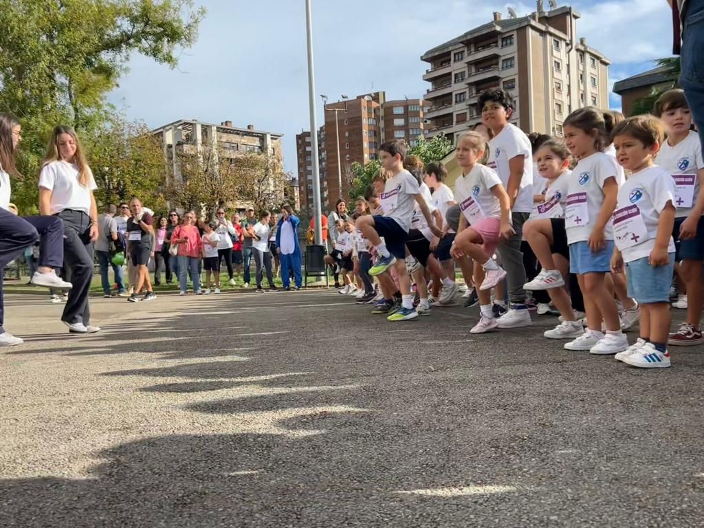 Carrera solidaria en el Colegio La Asunción