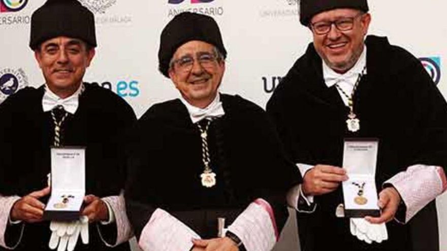 Los rectores Castro, Narváez y Torralbo.