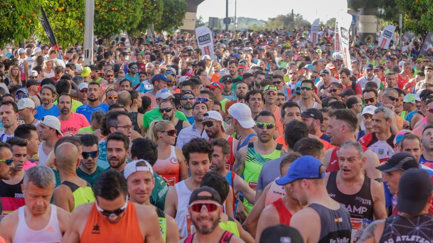 Búscate entre los corredores de la Media Maratón de Mérida