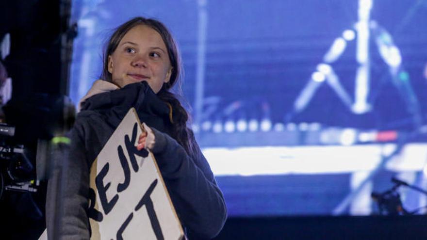 Miles de personas piden en Madrid soluciones reales para salvar el planeta