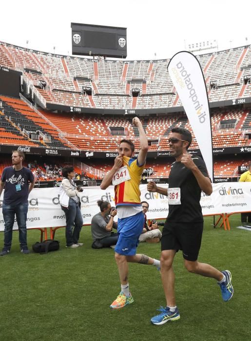 Búscate en la Volta a Peu Valencia CF