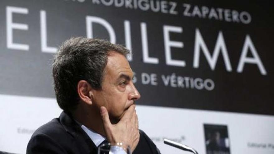 Zapatero hizo ‘oídos sordos’ a las presiones internacionales