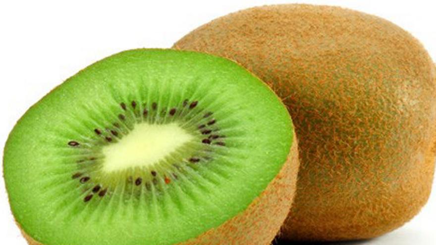 El kiwi, aliado para acabar con los kilos de más