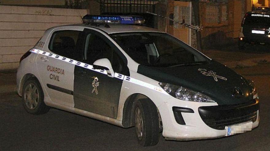 Detenido en Morata de Jalón por maltratar a su expareja, conducir bebido y poseer un revólver