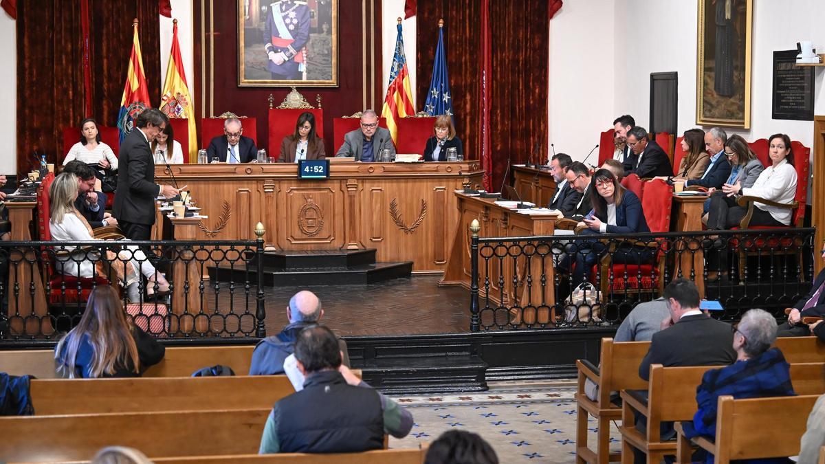 Las modificaciones presupuestarias se debatirán en el próximo pleno ordinario del Ayuntamiento de Elche