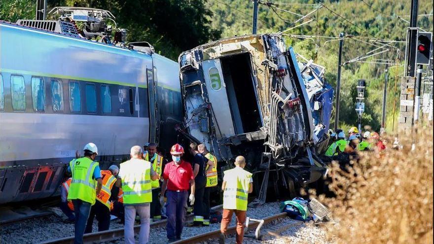 Al menos dos muertos y 35 heridos en un accidente de tren en Portugal