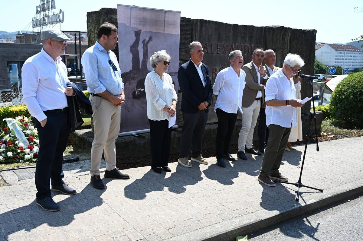 POIO.Día de Galicia Mártir.Homenaje a Alexandre Bóveda en su monumento de A Caeira