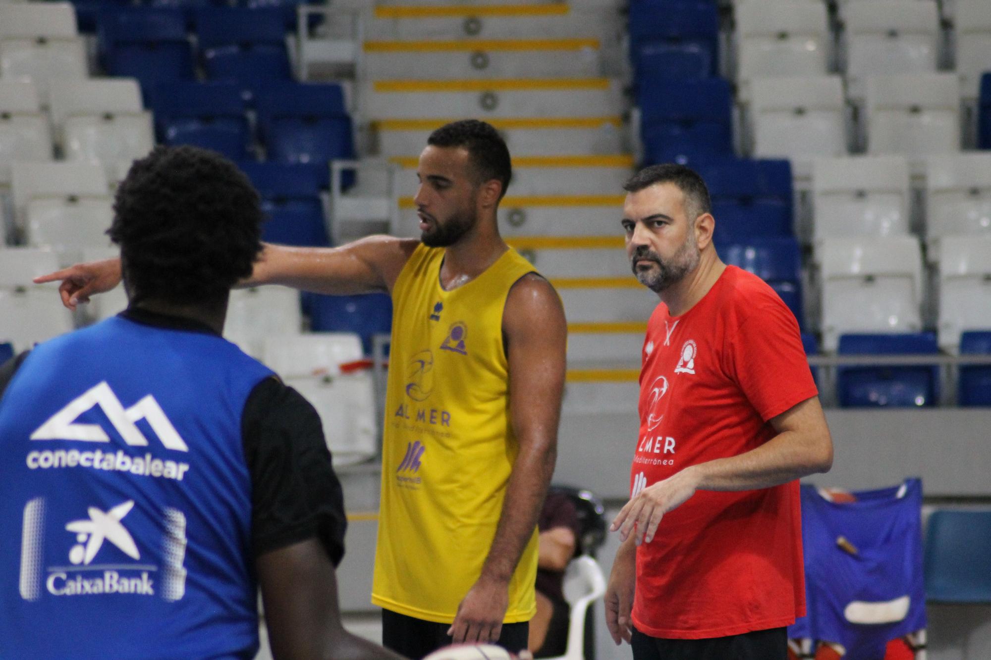 Primer entrenamiento de Yannis Mendy con el Palmer Palma