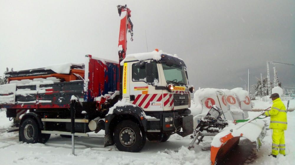 La nieve cubre Vilafranca.