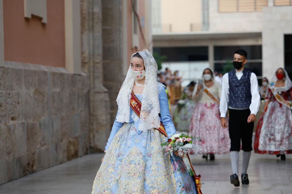 Búscate en el primer día de Ofrenda por las calles del Mar y Avellanas entre las 20:00 y 21:00 horas