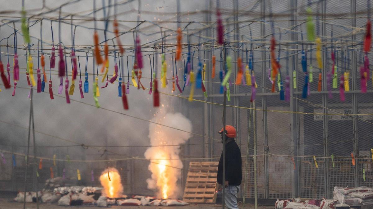 Valencia da el pistoletazo de salida a las Fallas 2026 con la primera mascletà